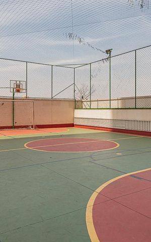 Apartamento à venda com 66m², 2 quartos e 2 vagas Apartamento à venda com 66m², 2 quartos e 2 vagasÁrea comum - Quadra Poliesportiva