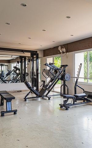 Apartamento à venda com 66m², 2 quartos e 2 vagas Apartamento à venda com 66m², 2 quartos e 2 vagasÁrea comum - Academia