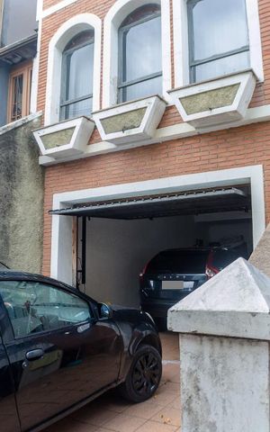 Casa à venda com 149m², 3 quartos e 4 vagasGaragem