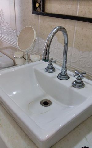 Apartamento para alugar com 480m², 4 quartos e 4 vagas Apartamento para alugar com 480m², 4 quartos e 4 vagasBanheiro da Suíte 4