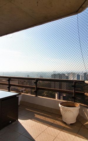 Apartamento para alugar com 480m², 4 quartos e 4 vagas Apartamento para alugar com 480m², 4 quartos e 4 vagasVaranda da Sala