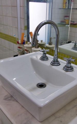 Apartamento para alugar com 480m², 4 quartos e 4 vagas Apartamento para alugar com 480m², 4 quartos e 4 vagasBanheiro da Suíte 3