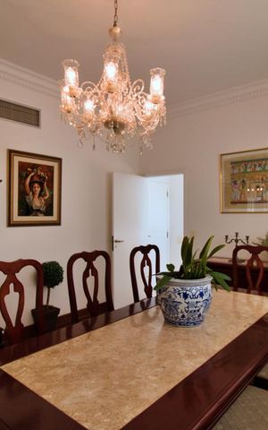 Apartamento para alugar com 480m², 4 quartos e 4 vagas Apartamento para alugar com 480m², 4 quartos e 4 vagasSala de Jantar
