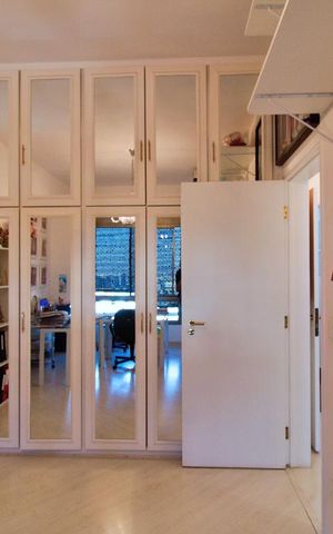 Apartamento para alugar com 480m², 4 quartos e 4 vagas Apartamento para alugar com 480m², 4 quartos e 4 vagasSuíte 2