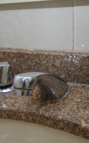 Apartamento à venda com 115m², 3 quartos e 1 vagaBanheiro Social - Torneira