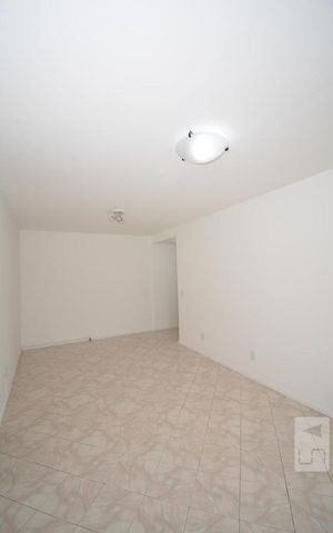 Apartamento à venda com 115m², 3 quartos e 1 vagaSala