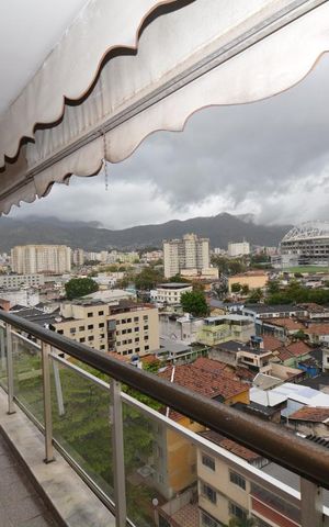 Apartamento à venda com 115m², 3 quartos e 1 vagaVaranda da Suíte