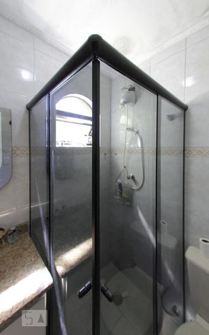 Apartamento à venda com 93m², 3 quartos e 2 vagasBanheiro social - box