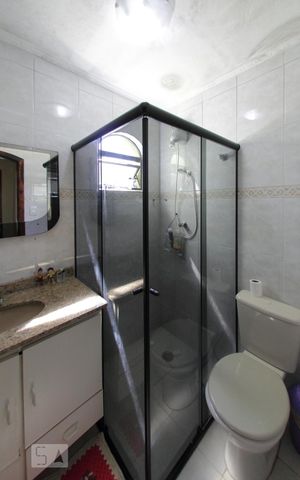 Apartamento à venda com 93m², 3 quartos e 2 vagasBanheiro social