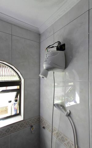 Apartamento à venda com 93m², 3 quartos e 2 vagasBanheiro social - chuveiro