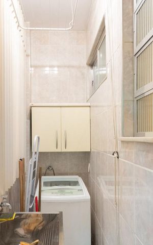 Apartamento à venda com 87m², 2 quartos e 1 vagaCozinha e Área de Serviço