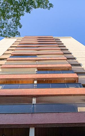 Apartamento para alugar com 100m², 3 quartos e 2 vagas Apartamento para alugar com 100m², 3 quartos e 2 vagasCondomínio