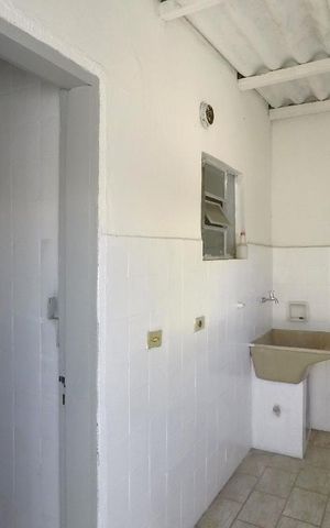 Casa para alugar com 70m², 1 quarto e 1 vagaÁrea de Serviço