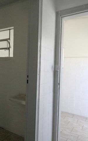 Casa para alugar com 70m², 1 quarto e 1 vagaBanheiro