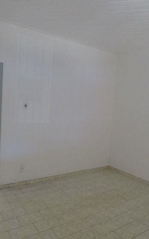 Casa para alugar com 70m², 1 quarto e 1 vagaQuarto