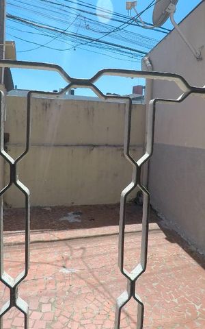 Casa para alugar com 70m², 2 quartos e 2 vagasQuarto 2
