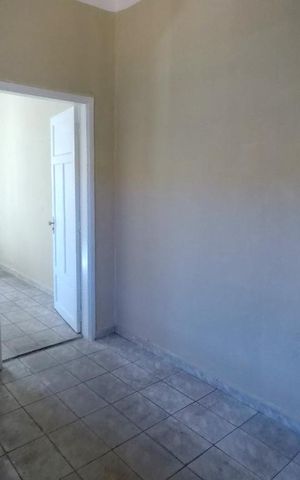 Casa para alugar com 70m², 2 quartos e 2 vagasQuarto 1