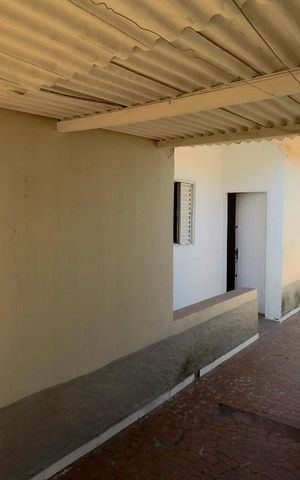 Casa para alugar com 70m², 2 quartos e 2 vagasQuintal