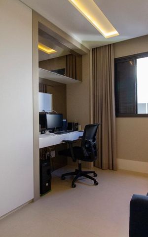 Apartamento para alugar com 170m², 4 quartos e 2 vagasEscritório