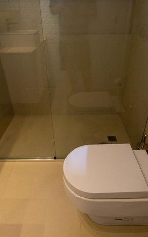 Apartamento para alugar com 170m², 4 quartos e 2 vagasBanheiro do Quarto 2 - Suíte