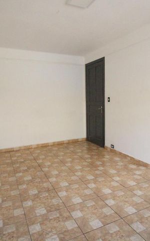 Casa à venda com 125m², 2 quartos e 1 vagaSala