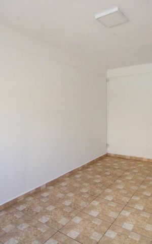 Casa à venda com 125m², 2 quartos e 1 vagaSala