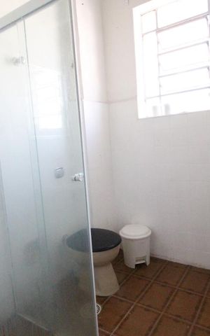 Casa à venda com 125m², 2 quartos e 1 vagaBanheiro