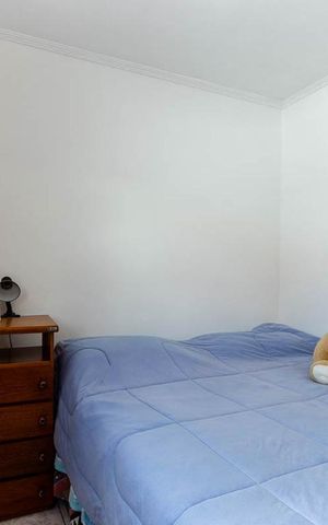 Casa à venda com 300m², 4 quartos e 3 vagas Casa à venda com 300m², 4 quartos e 3 vagasQuarto 2