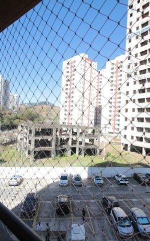 Apartamento para alugar com 115m², 2 quartos e 1 vagaSacada