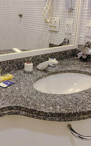 Apartamento à venda com 36m², 1 quarto e 1 vagaDetalhe Banheiro