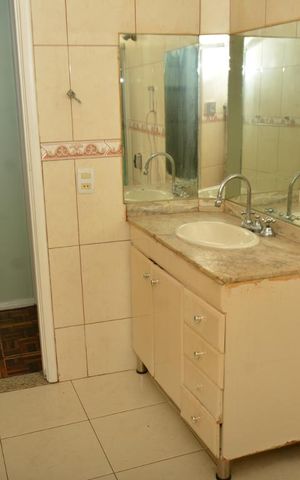 Apartamento à venda com 136m², 4 quartos e 1 vagaBanheiro principal