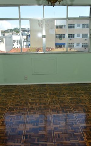 Apartamento à venda com 136m², 4 quartos e 1 vagaSala
