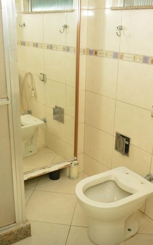 Apartamento à venda com 136m², 4 quartos e 1 vagaBanheiro da suite