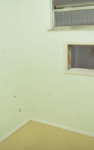 Apartamento à venda com 136m², 4 quartos e 1 vagaQuarto de empregados