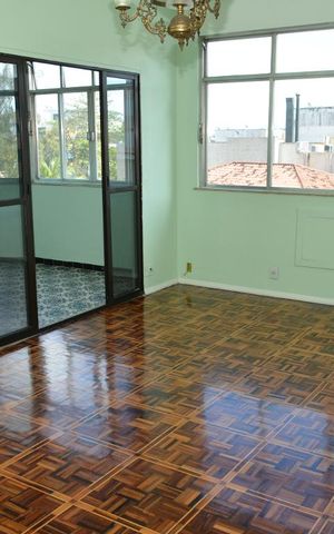 Apartamento à venda com 136m², 4 quartos e 1 vagaSala