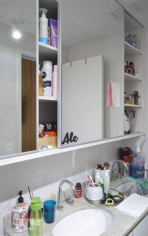 Apartamento à venda com 127m², 3 quartos e 2 vagasBanheiro da suite 1