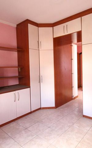 Casa para alugar com 200m², 3 quartos e 2 vagasArmários quarto 1