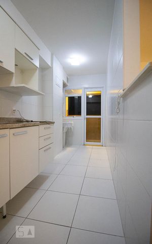 Apartamento à venda com 72m², 2 quartos e 1 vaga Apartamento à venda com 72m², 2 quartos e 1 vagaCozinha