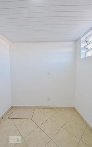 Casa para alugar com 40m², 2 quartos e sem vagaQuarto 01