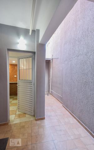Casa para alugar com 40m², 2 quartos e sem vagaÁrea Externa