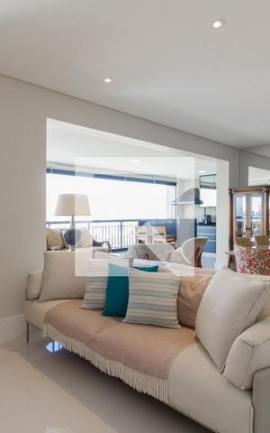 Apartamento para alugar com 136m², 3 quartos e 3 vagas Apartamento para alugar com 136m², 3 quartos e 3 vagasSala