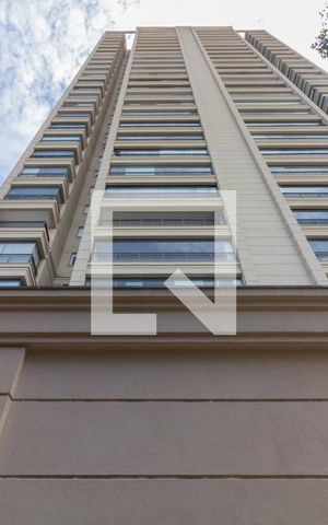 Apartamento para alugar com 136m², 3 quartos e 3 vagas Apartamento para alugar com 136m², 3 quartos e 3 vagasFachada