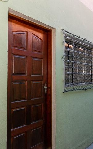 Casa para alugar com 45m², 1 quarto e sem vaga Casa para alugar com 45m², 1 quarto e sem vagaFachada