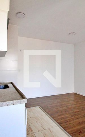 Apartamento à venda com 50m², 2 quartos e 1 vagaCozinha e Área de Serviço