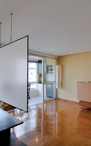 Apartamento à venda com 119m², 2 quartos e 3 vagas Apartamento à venda com 119m², 2 quartos e 3 vagasSala
