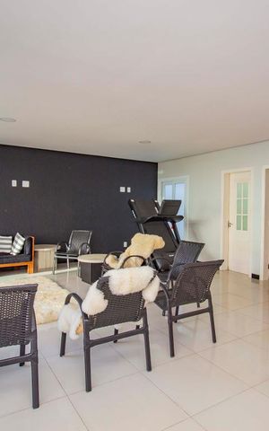 Casa à venda com 362m², 4 quartos e 5 vagasSalão de festas