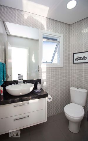 Casa à venda com 362m², 4 quartos e 5 vagasLavabo