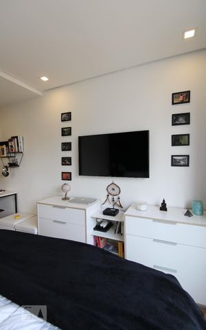 Apartamento para alugar com 68m², 2 quartos e 1 vagaQuarto 1