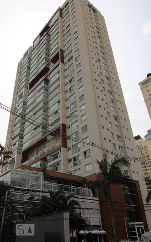 Apartamento para alugar com 68m², 2 quartos e 1 vagaFachada