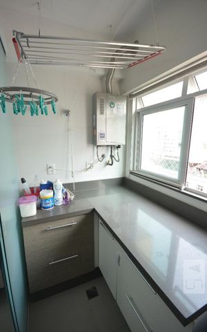 Apartamento à venda com 98m², 3 quartos e 2 vagasÁrea de Serviço